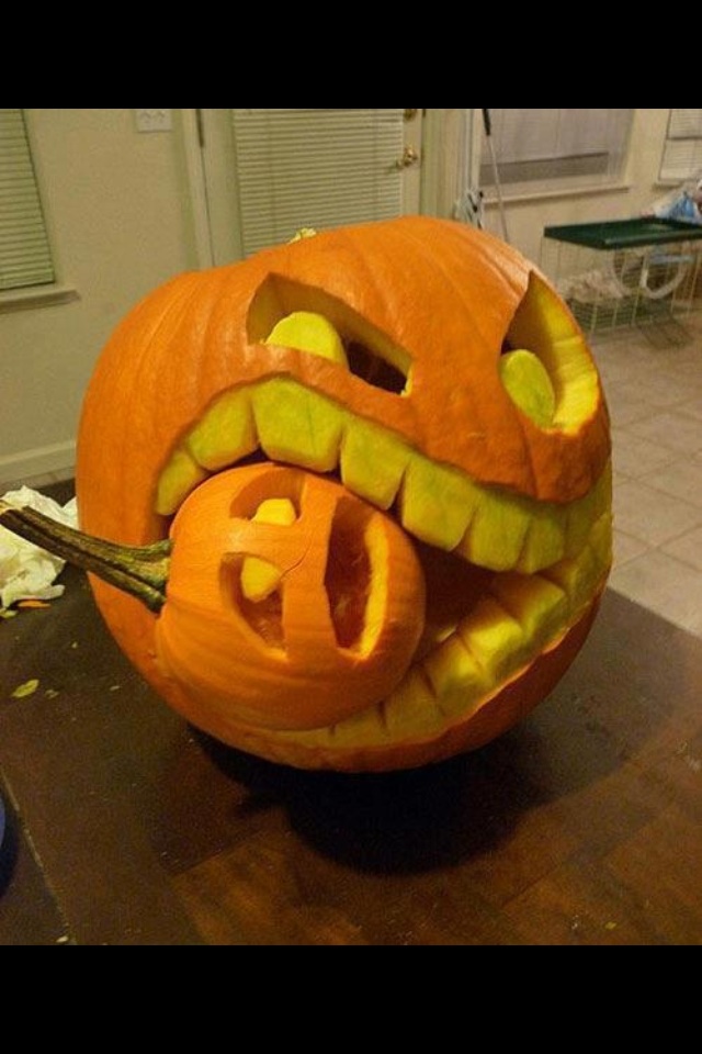 Best-Carved-Pumpkin--Mind-Reader-Paul-Brook Best Carved Pumpkin - Mind Reader Paul Brook